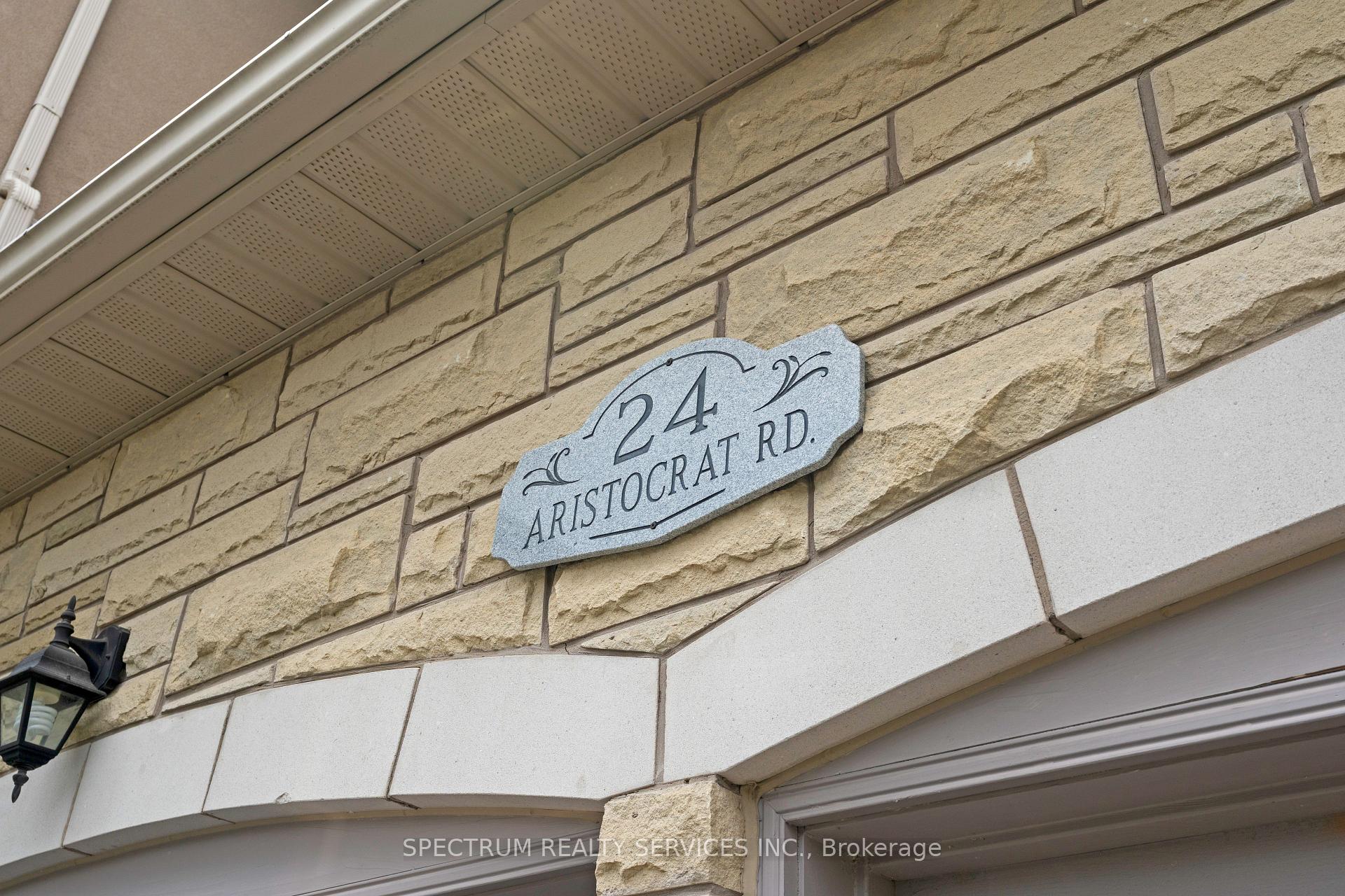 W13639912 Image