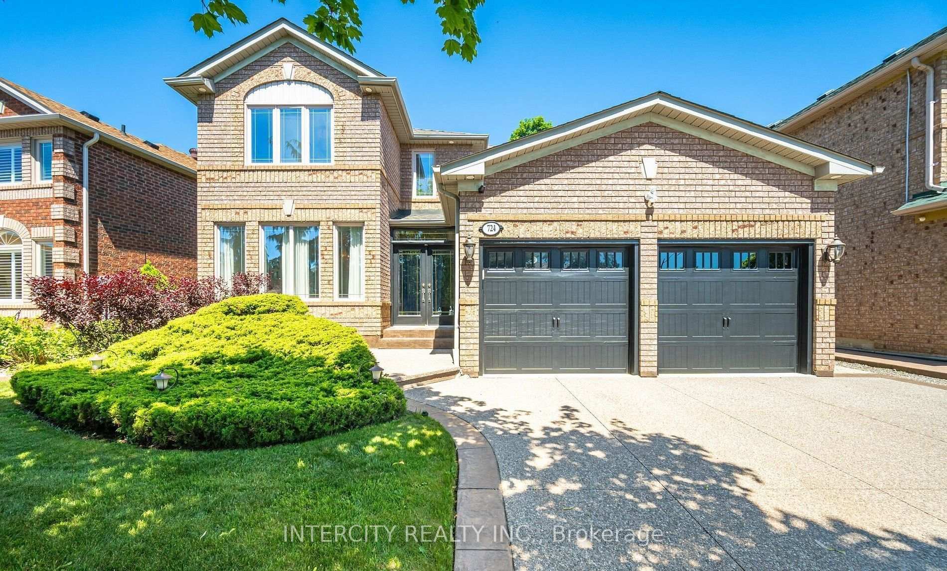 W13863782 Image